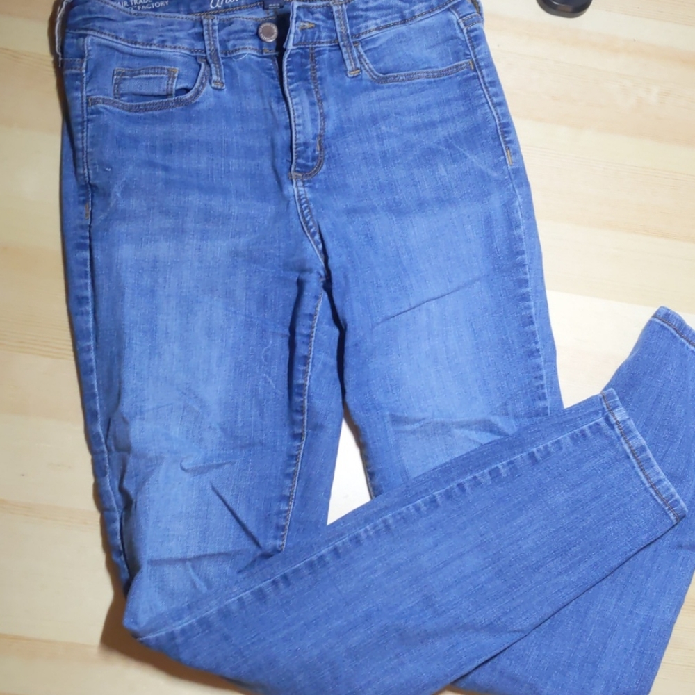 High waisted skinny jeans